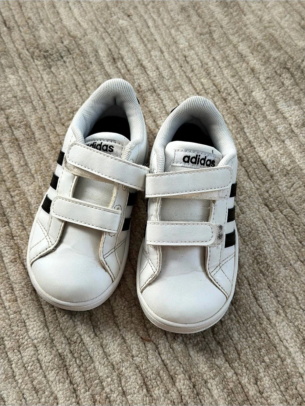 adidas Grand Court Hook and Loop Toddler Sneakers US 7